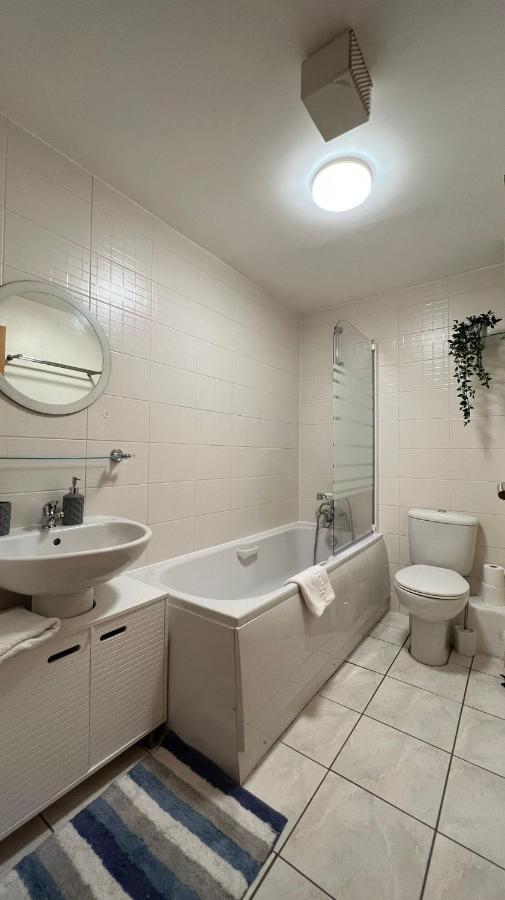 Edinburgh City Centre - Powderhall Modern Spacious 2 Bedroom Apartment With Free Parking Exteriör bild