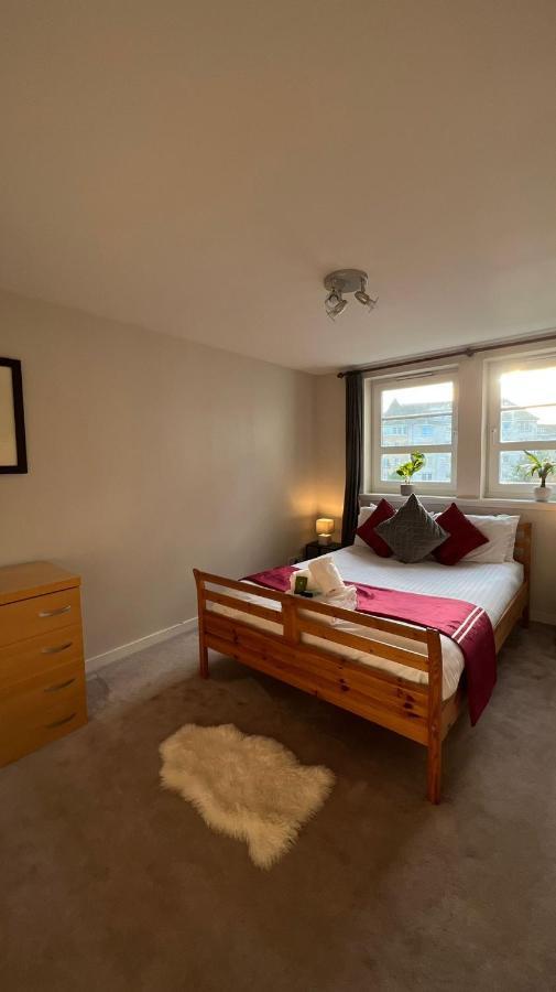 Edinburgh City Centre - Powderhall Modern Spacious 2 Bedroom Apartment With Free Parking Exteriör bild