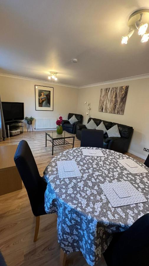 Edinburgh City Centre - Powderhall Modern Spacious 2 Bedroom Apartment With Free Parking Exteriör bild