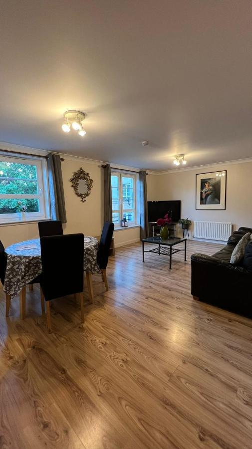 Edinburgh City Centre - Powderhall Modern Spacious 2 Bedroom Apartment With Free Parking Exteriör bild